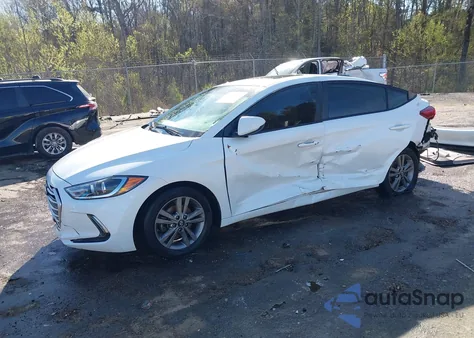 2018 Hyundai Elantra Value Edition из США, поврежденный, VIN 5NPD84LFXJH381491